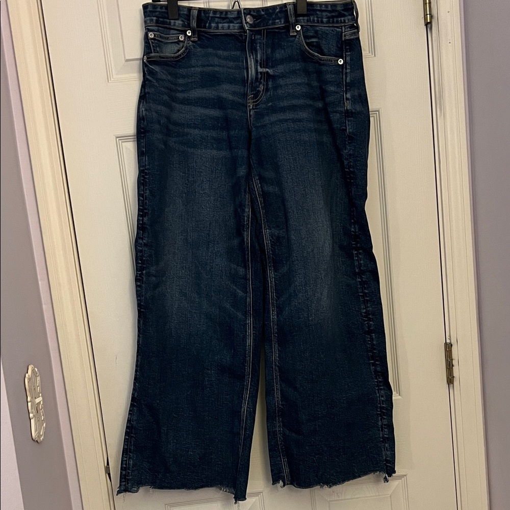 American Eagle Outfitters Women's Dark Blue Low Rise Wide Leg Jeans Size 10S - Picture 7 of 11